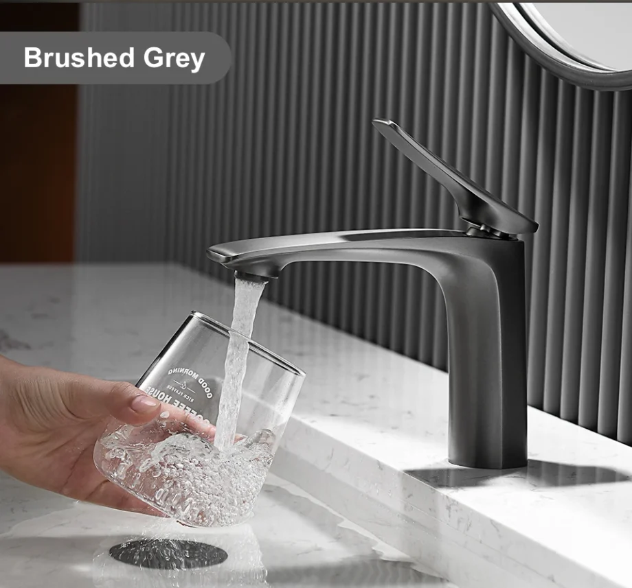 chrome hot and cold sink faucet