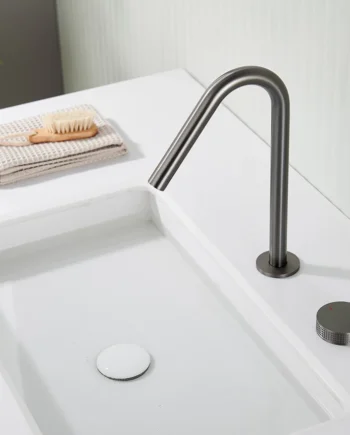 Gunmetal basin faucet