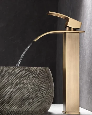 Antique bronze basin faucet