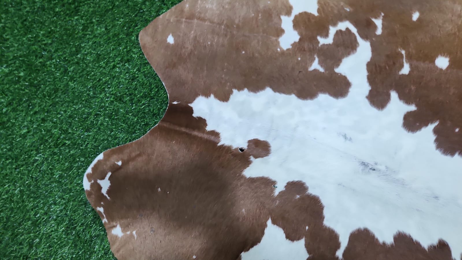 Natural Brown & White Cowhide Rug with White Center Stripe | 140×155 cm